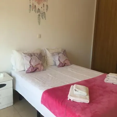 3 Bedroom Apartment With Pool In Lagos Exterior photo