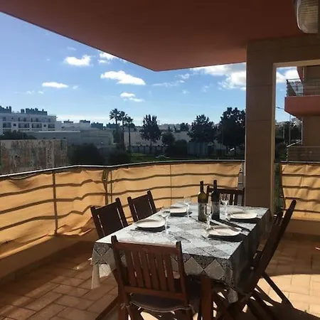 3 Bedroom Apartment With Pool In Lagos Exterior photo